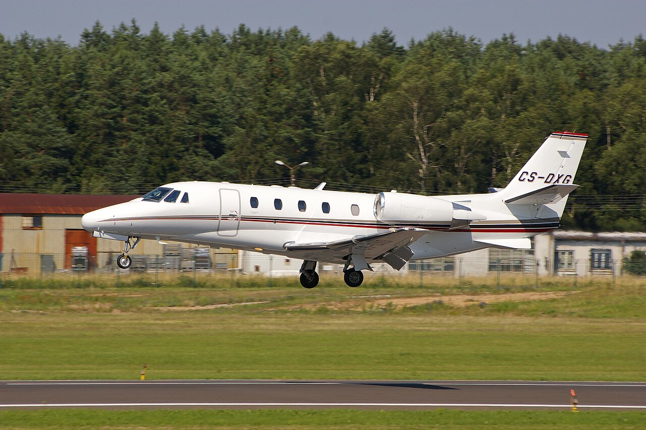 Cessna Citation Excel mid jet