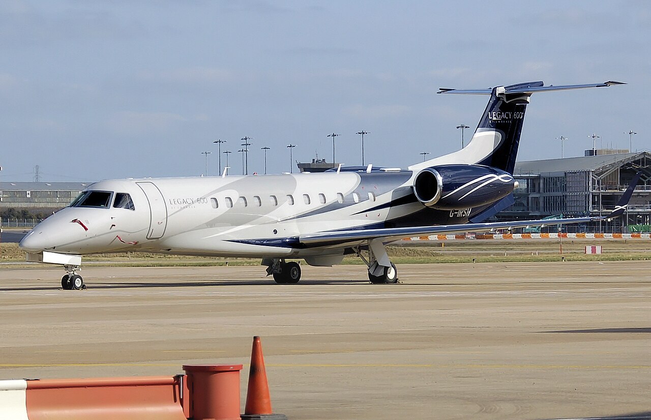 Embraer Legacy 600 heavy jet by Embraer Executive Jets