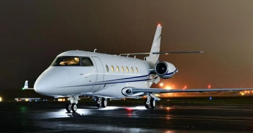 Gulfstream G200 (2008) — N104SG