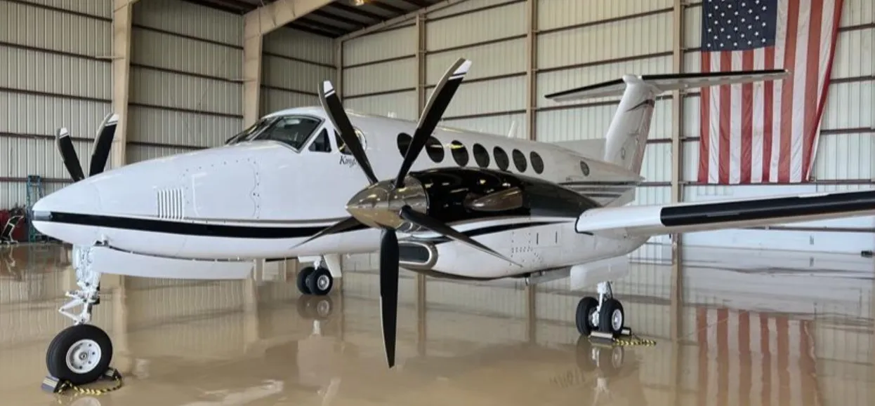 King Air 350 (1992) — N116TT