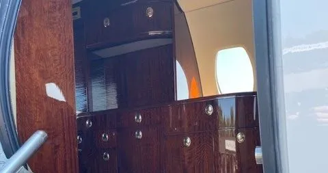 Bombardier Challenger 605 — N125JJ