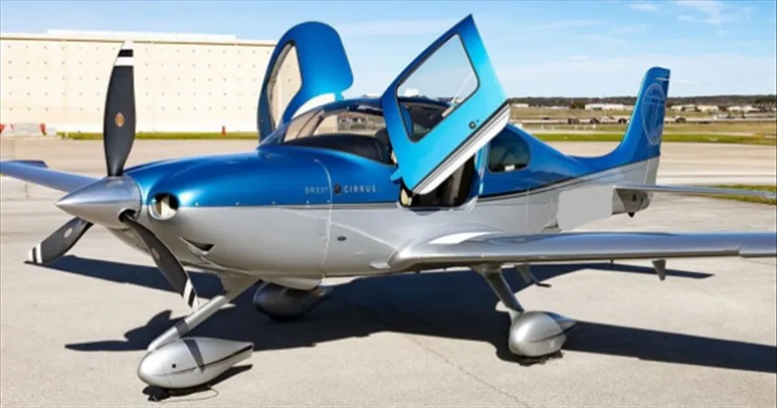 Cirrus Design CORP SR22T (2011) — N127VT