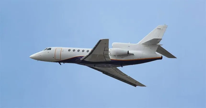 Dassault Falcon 50 (2001) — N136MV