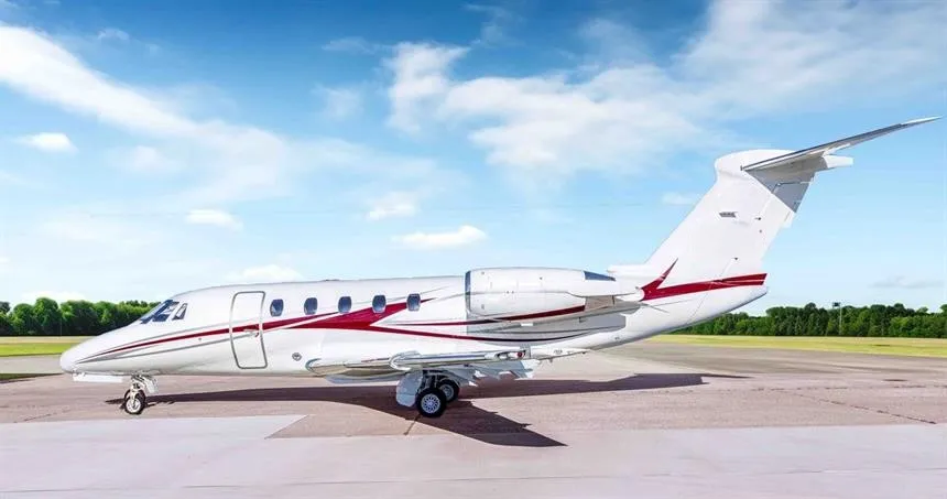 Cessna Citation VII (1991) — N140WH