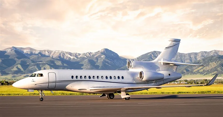 Dassault Falcon 7X (2011) — N16HA