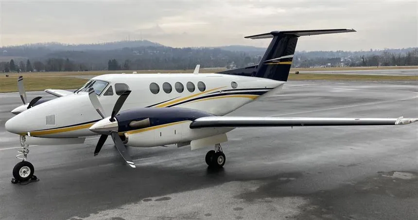 N200FM Beech King Air B200 Turbo prop
