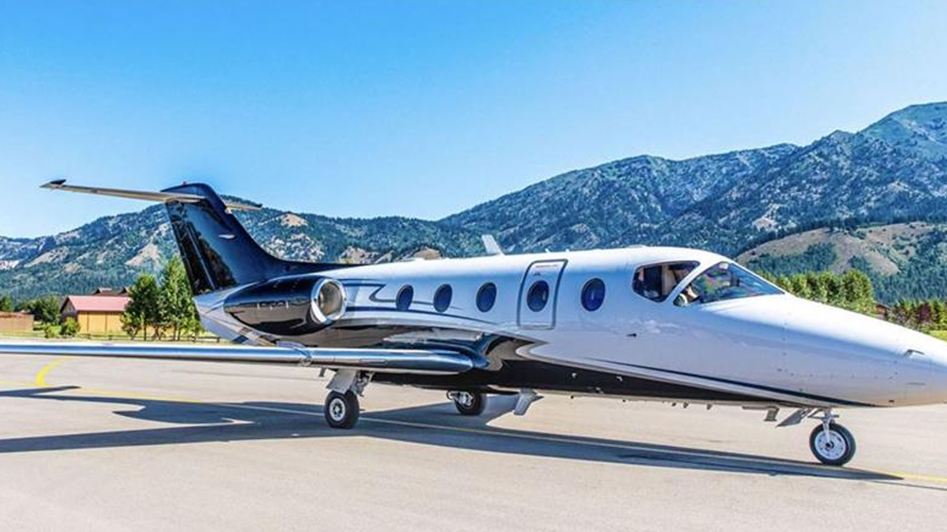 N203DF Beechjet 400A private jet