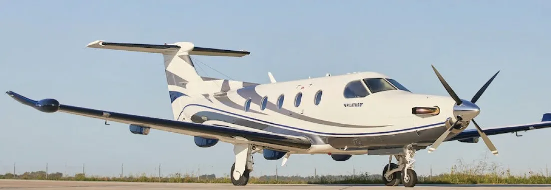 Pilatus PC-12 (2008) — N223LM