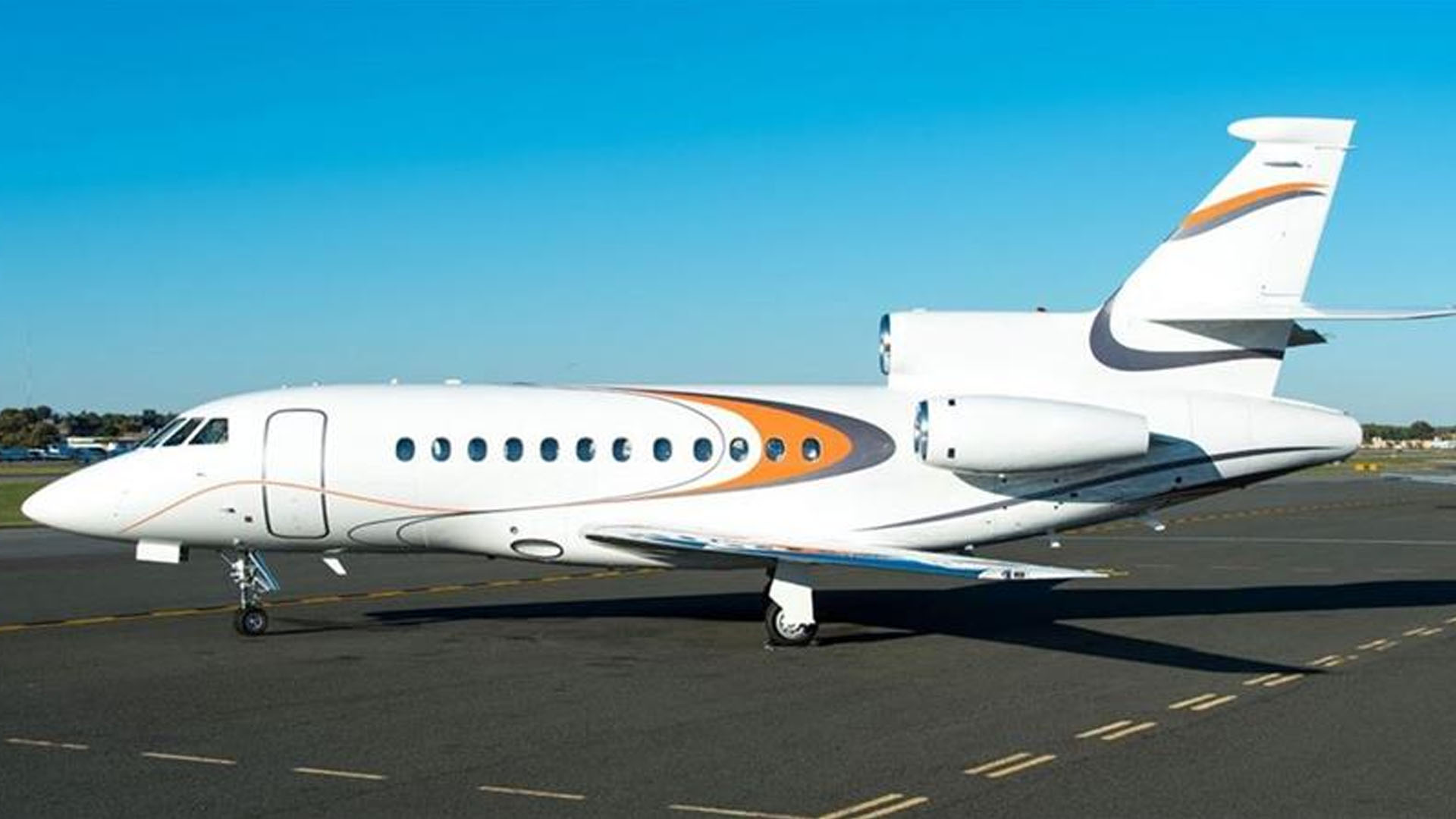 N247FR Dassault Falcon 900 private jet