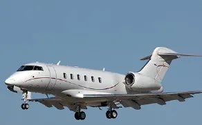 Bombardier Challenger 300 (2005) — N247FS