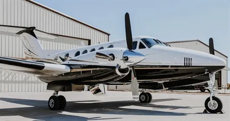 King Air 200 — N250TM