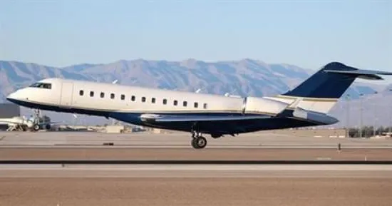 Bombardier Global 6000 (2006) — N300SC