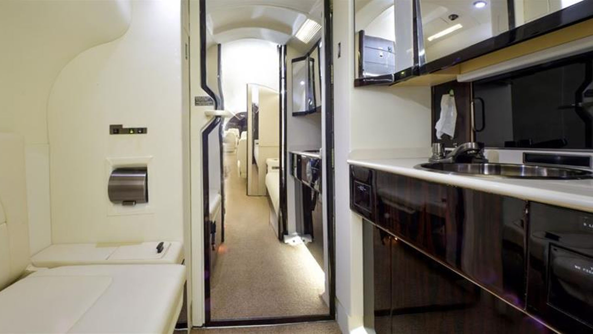 N301RD Unknown / Not publicly confirmed private jet