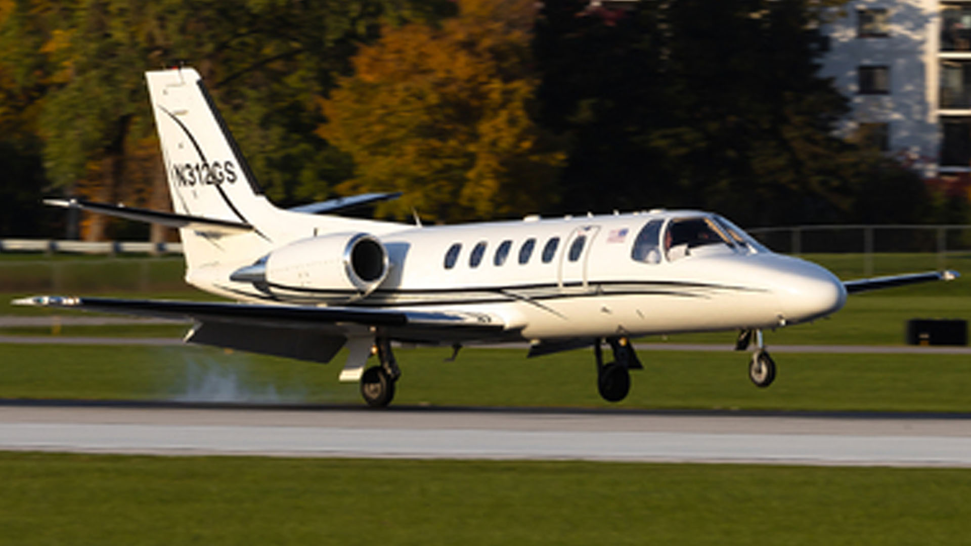 N312GS Fixed wing multi‑engine jet private jet
