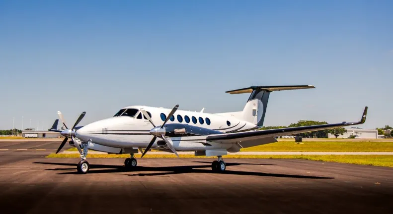 King Air 350 (2010) — N350ES