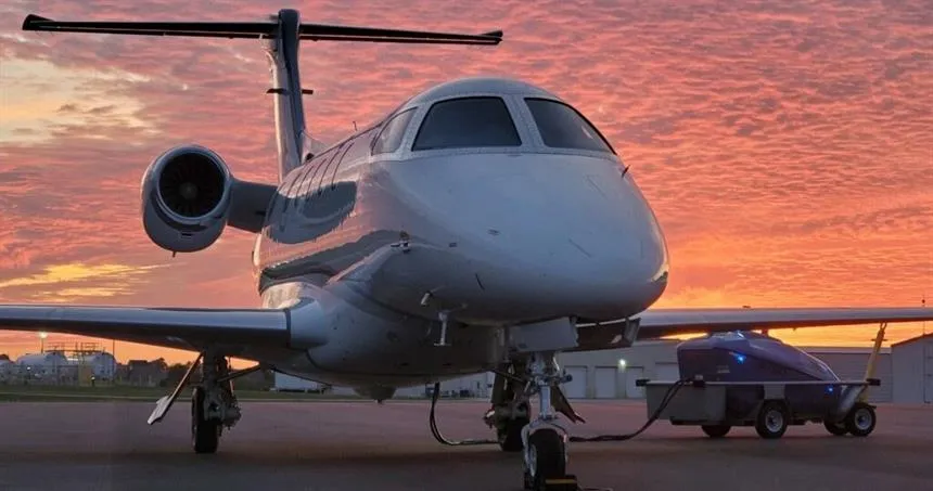 Embraer Phenom 300 (2018) — N35EA