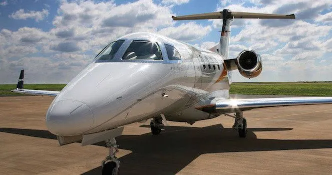 Embraer Phenom 300 (2014) — N377N