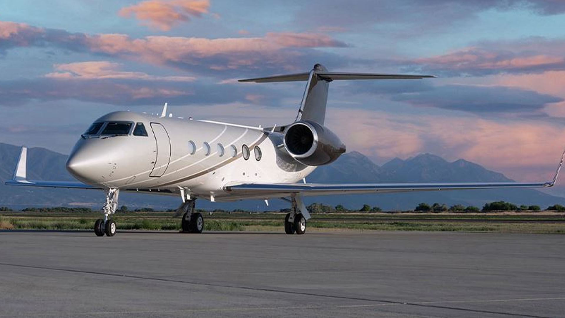 N401JE Gulfstream G450 Jet private jet