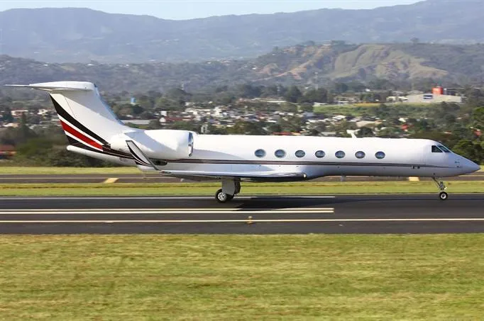 N405CB Gulfstream G-550 Ultra Long Range