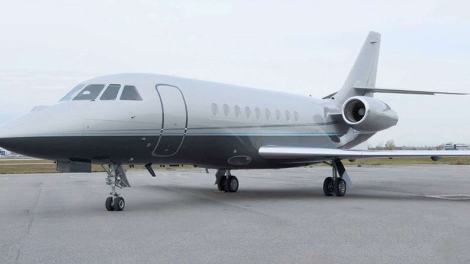 N408LS Dassault Falcon 2000EX private jet