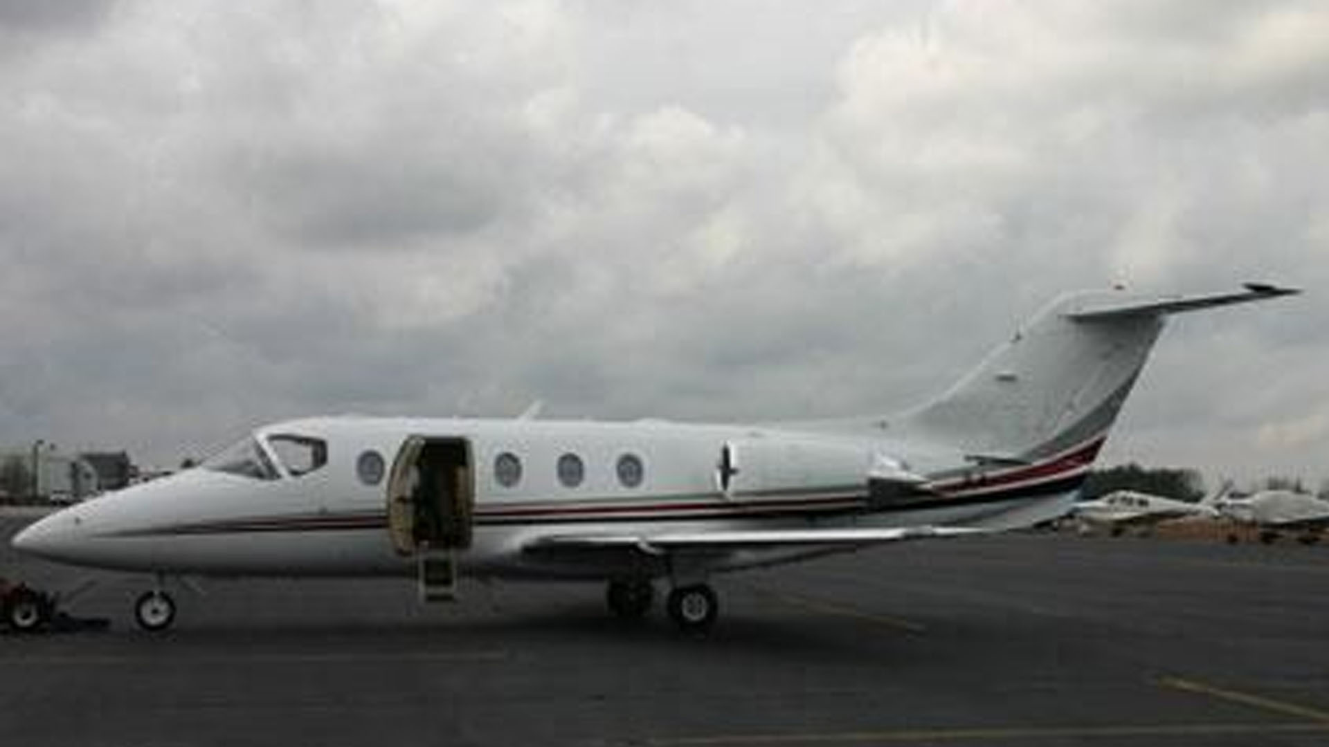N448SC Hawker 400XP (Raytheon / Hawker Beechcraft light business jet) private jet