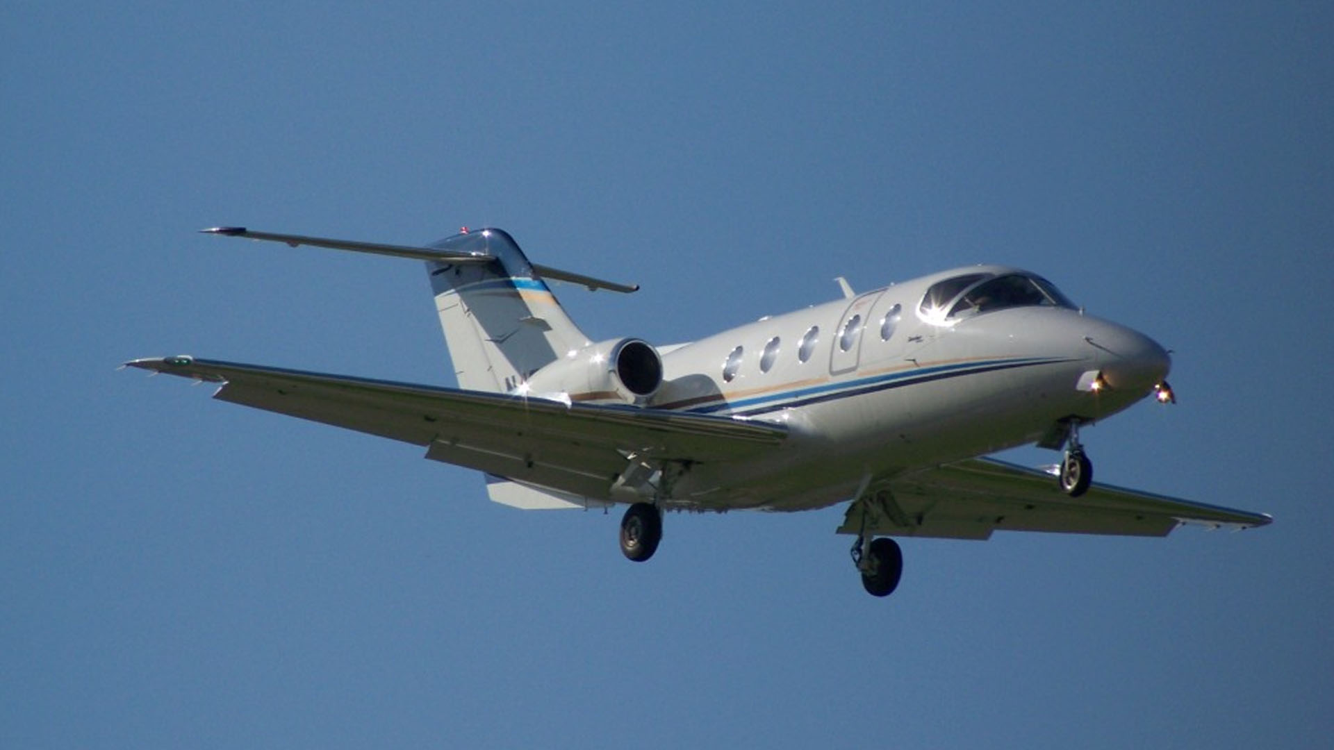N465TM Fixed-wing multi-engine jet private jet