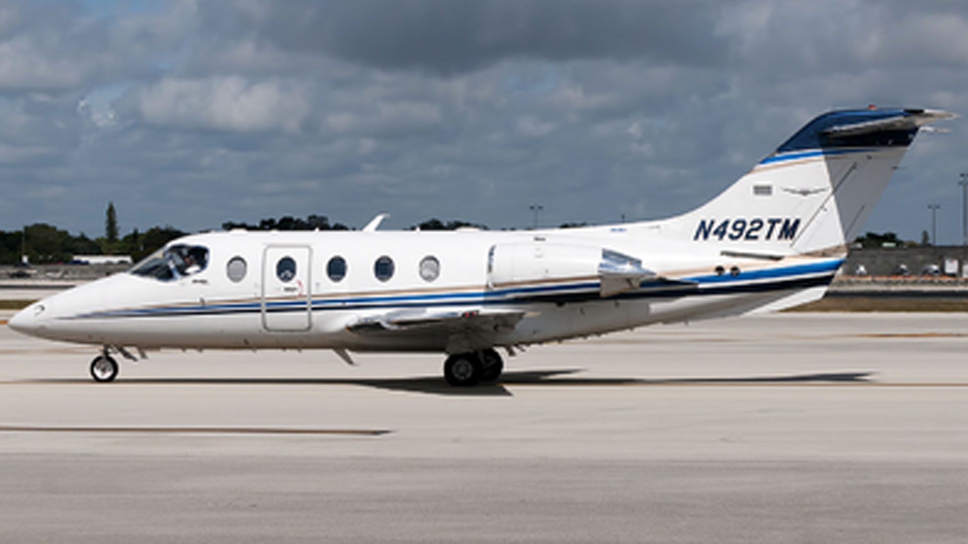 N492TM Fixed‑wing multi‑engine jet private jet