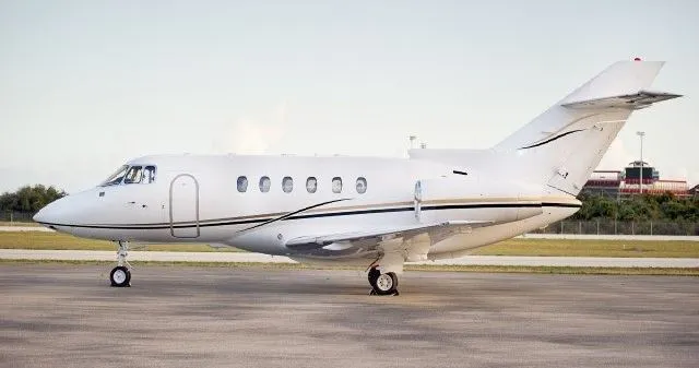 Hawker 800XP (1999) — N500XP