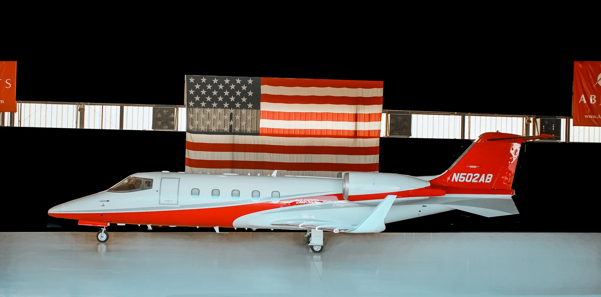 Learjet 60 (2007) — N502AB