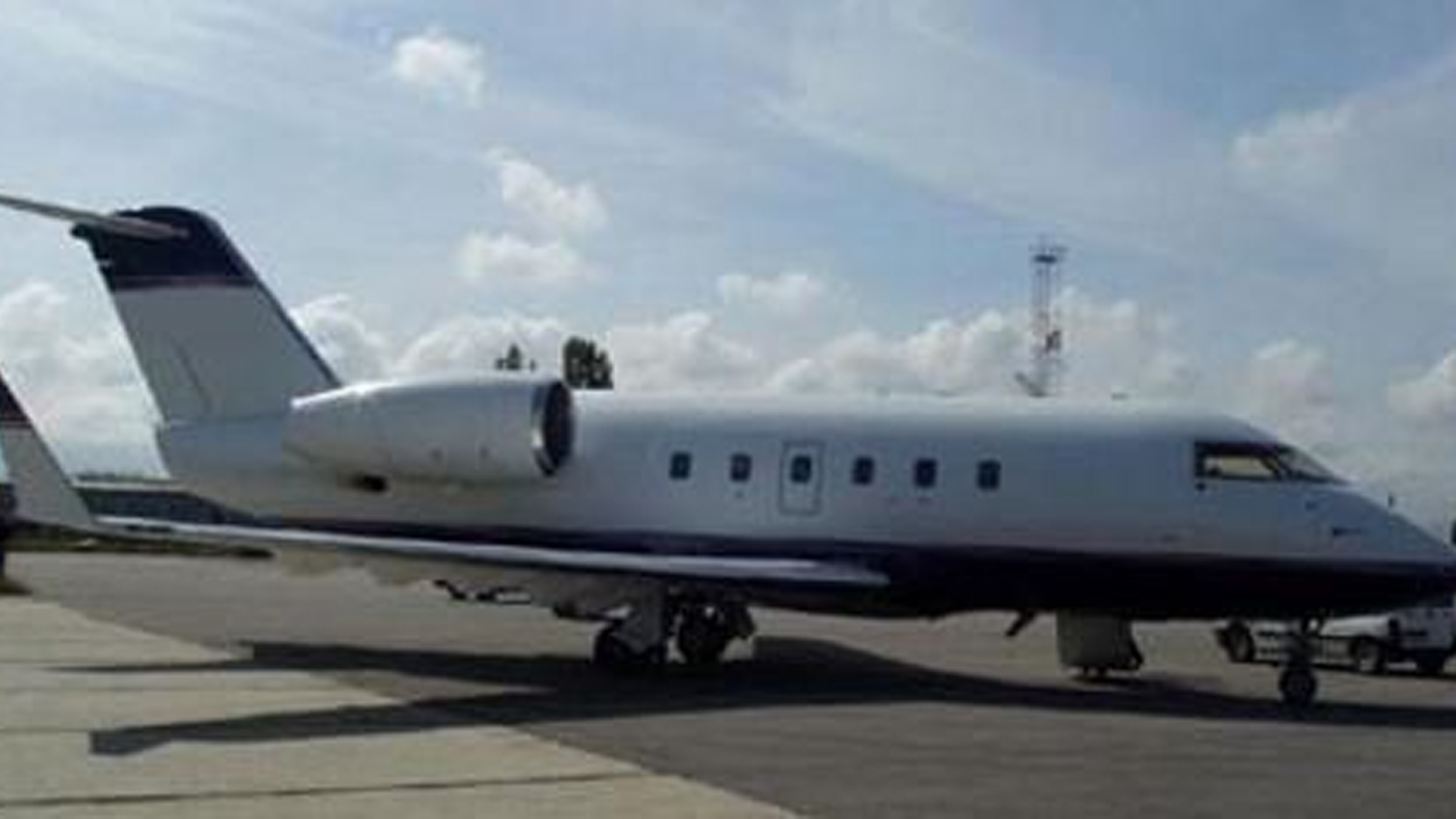 N512DB Bombardier Challenger 601 private jet