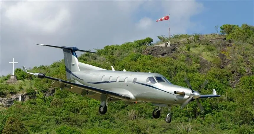 Pilatus PC-12 (2000) — N524TW