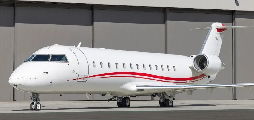 Bombardier Challenger 850 (2011) — N530JW