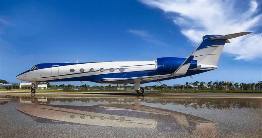 Gulfstream GV (2002) — N599TR