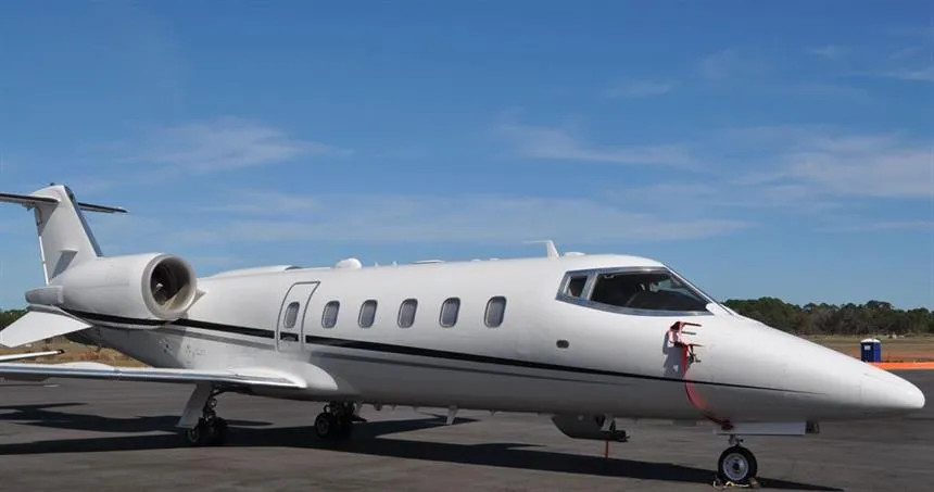 Learjet 60 (2002) — N604BK