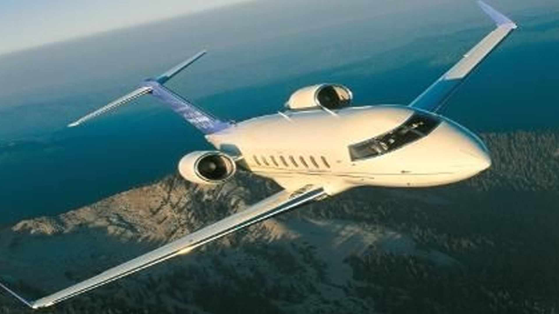 Bombardier Challenger 605 (2011) — N605DD