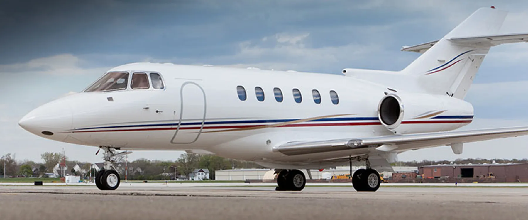 Hawker 800XP (2002) — N606WJ