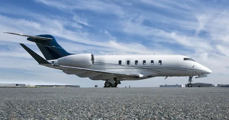 Bombardier Challenger 350 (2019) — N623N