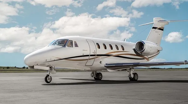 Cessna Citation VII (1995) — N650RA