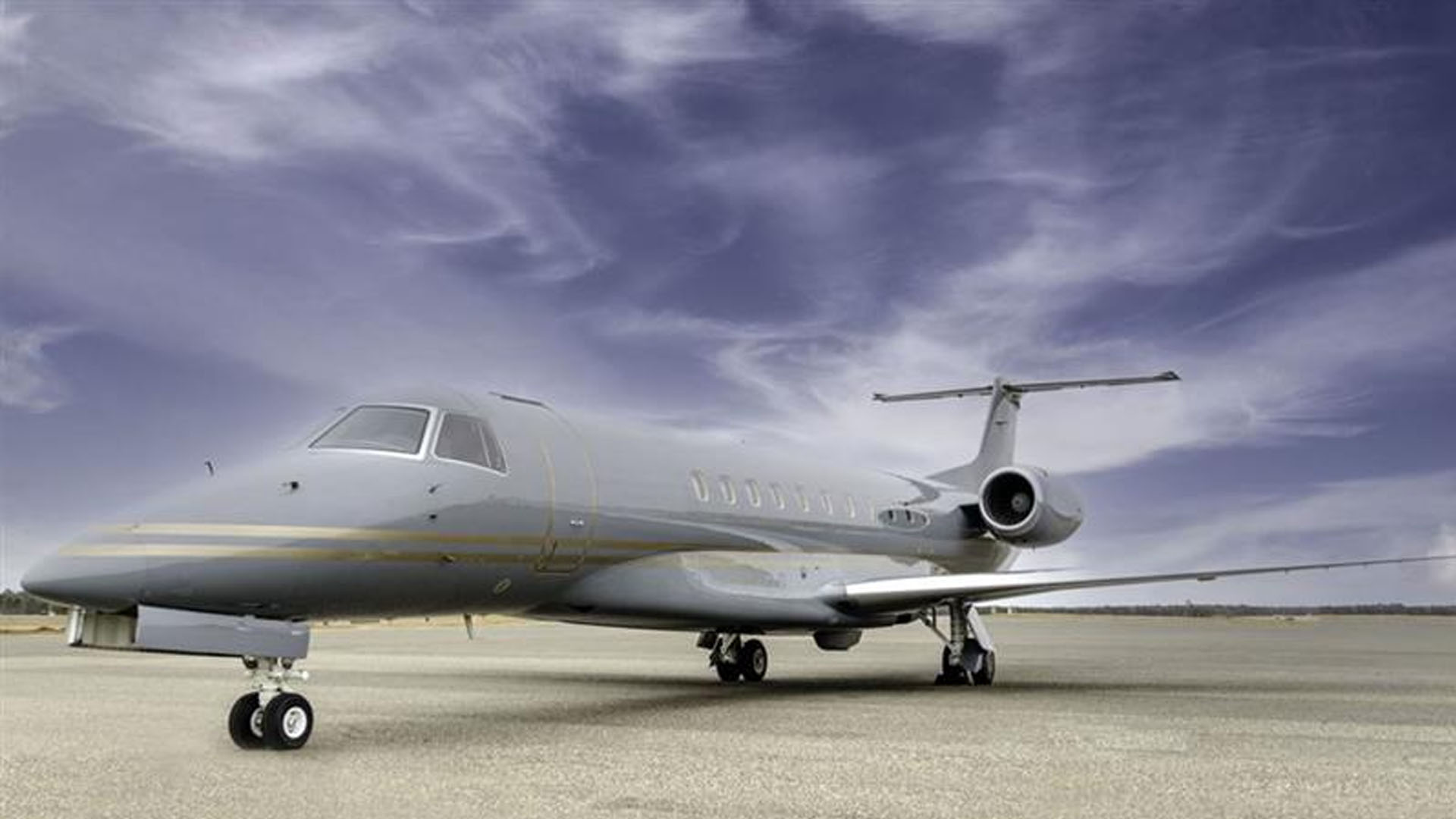 Embraer Legacy 600 (2008) — N725BD