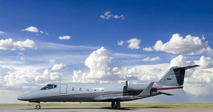 Learjet 60 (2007) — N74HT