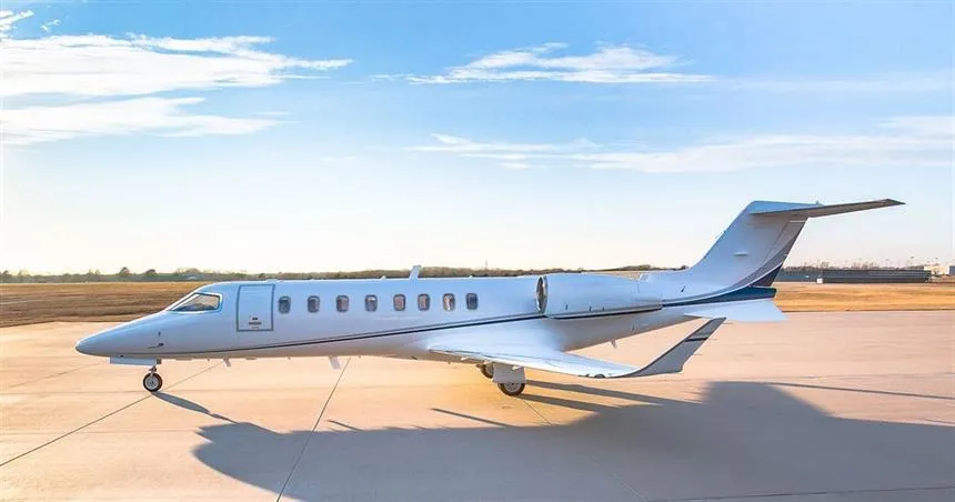 Learjet 45 — N75SR