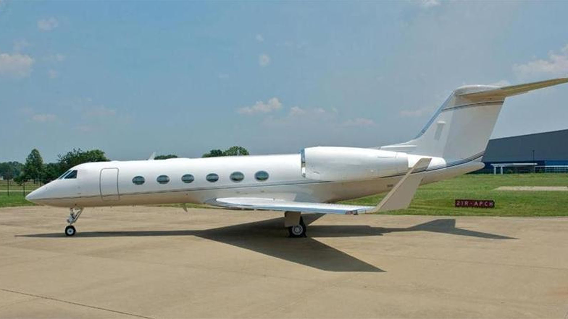 Gulfstream G450 (2006) — N778CR