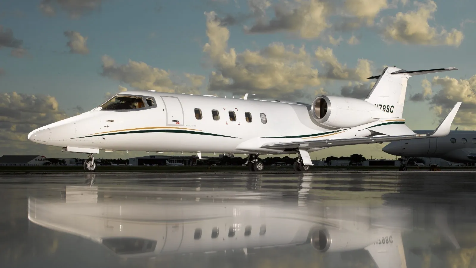 Learjet 60 (2003) — N79SC