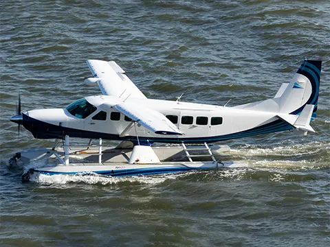 Cessna Caravan 208B (2019) — N819BB