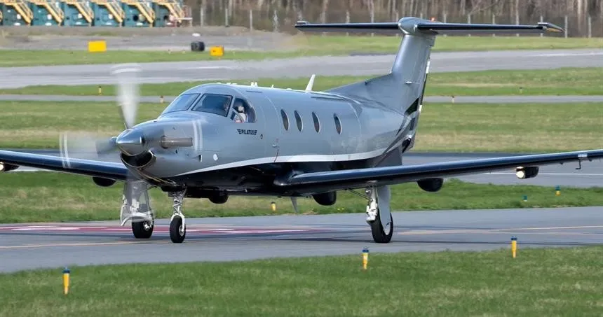 Pilatus PC-12 (2008) — N820LB