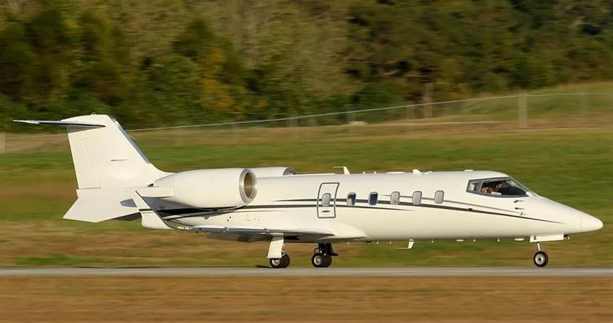 Learjet 60 (2001) — N851GV