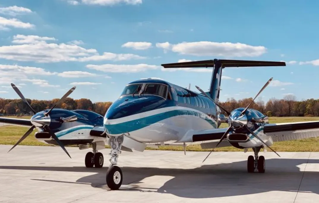King Air 350 (2015) — N856UP