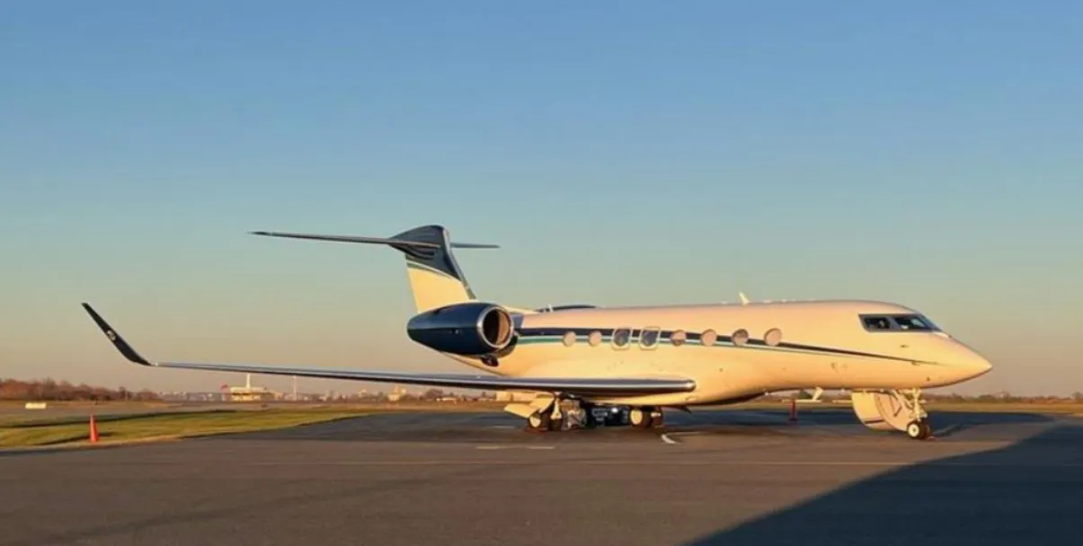 Gulfstream G650 (2015) — N889CH