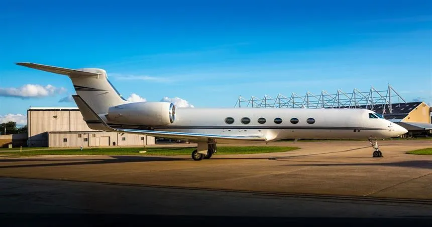 Gulfstream GV (1998) — N9102