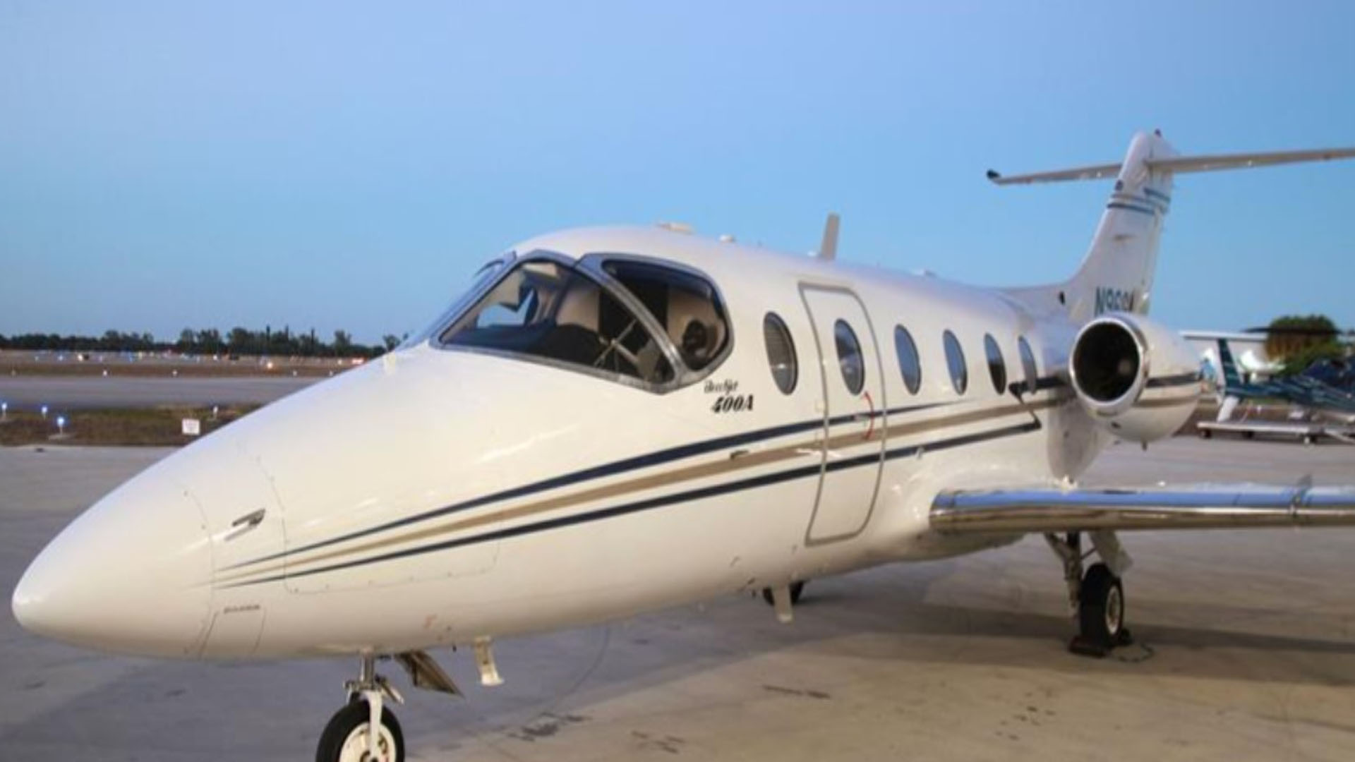 Beechjet 400A (1999) — N96GA